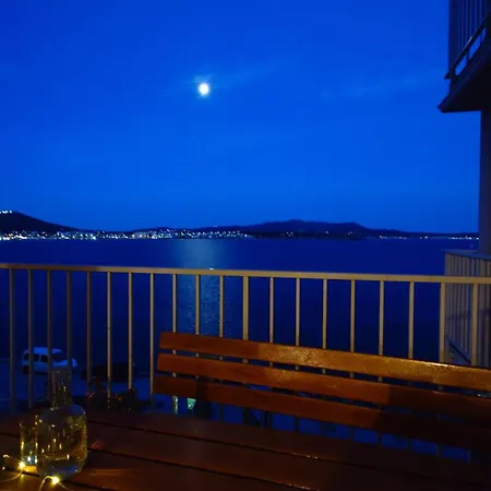 Apartment Bay View