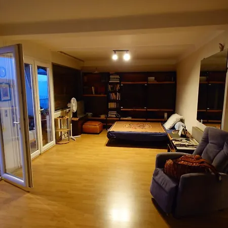 Bay View Apartmán *